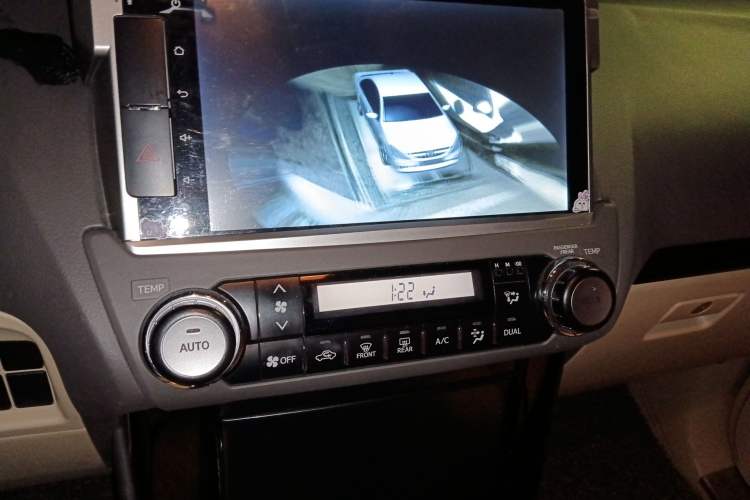 Used Toyota Prado  Audio And AC Panel