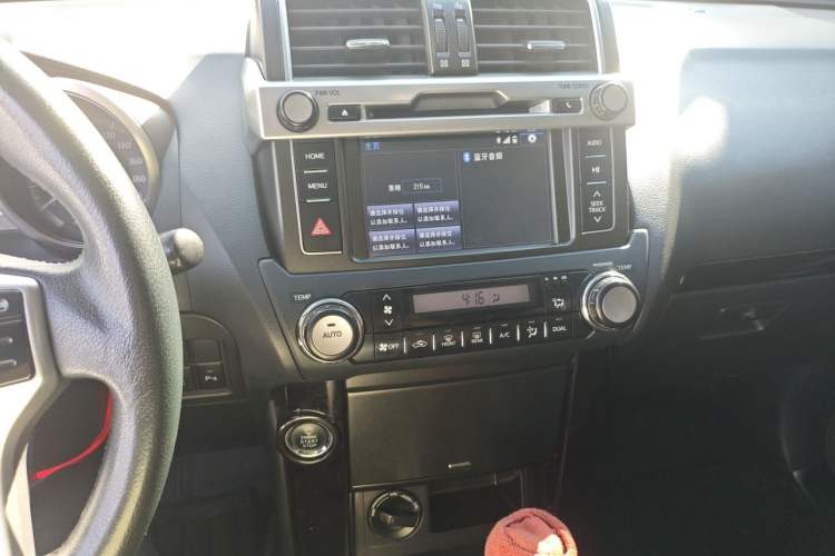 Used Toyota Prado 2016 2.7L Automatic Standard Edition Audio And AC Panel