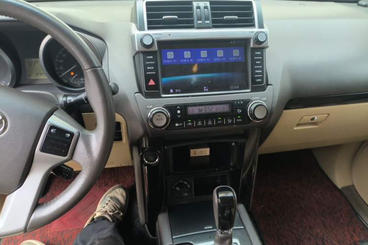 Used Toyota Prado 2016 2.7L Automatic Standard Edition Audio And AC Panel