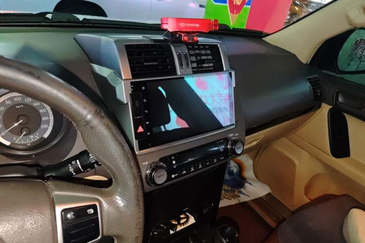 Used Toyota Prado  Audio And AC Panel