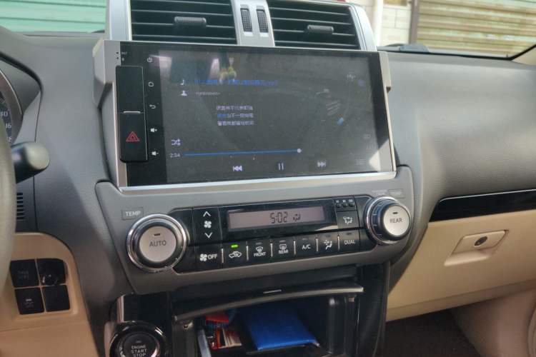 Used Toyota Prado  Audio And AC Panel