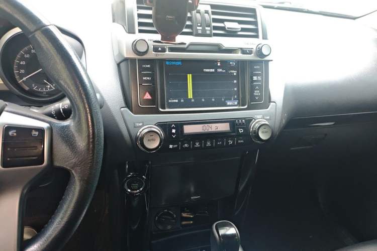 Used Toyota Prado  Audio And AC Panel