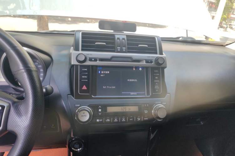 Used Toyota Prado 2016 2.7L Automatic Standard Edition Audio And AC Panel