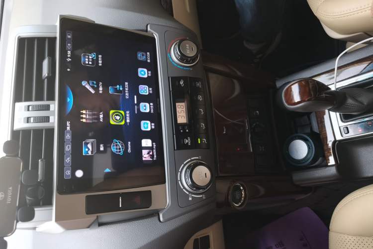 Used Toyota Prado  Audio And AC Panel