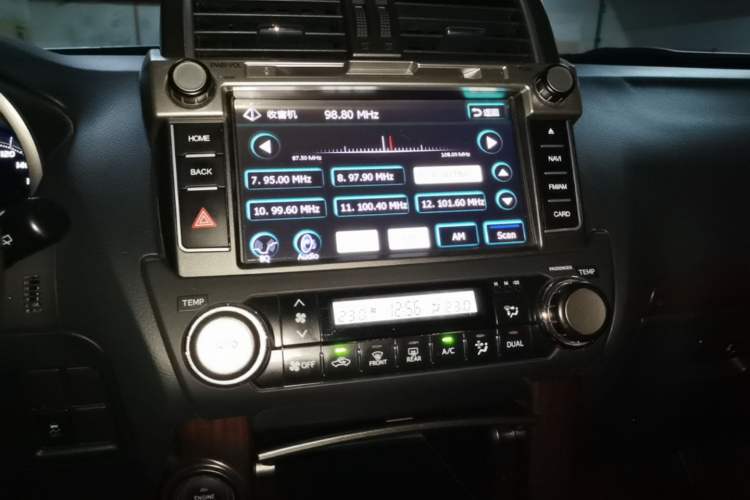 Used Toyota Prado 2016 3.5L Automatic TX-L Audio And AC Panel