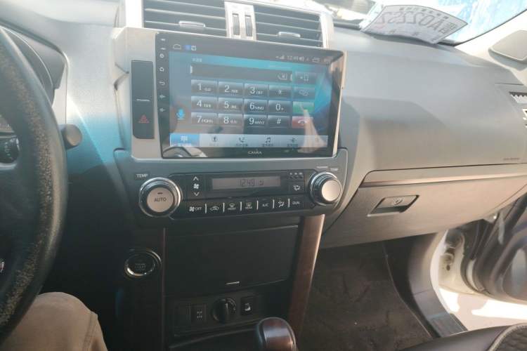 Used Toyota Prado 2016 3.5L Automatic TX-L Audio And AC Panel