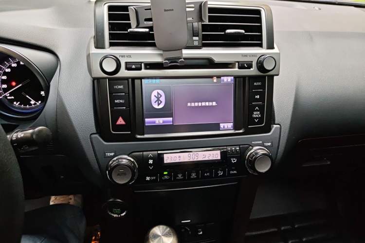 Used Toyota Prado 2016 3.5L Automatic TX-L Audio And AC Panel