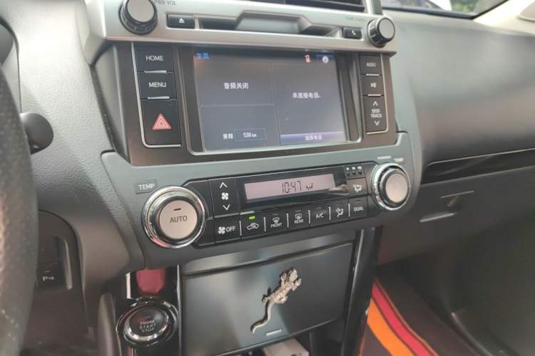 Used Toyota Prado 2016 2.7L Automatic Standard Edition Audio And AC Panel