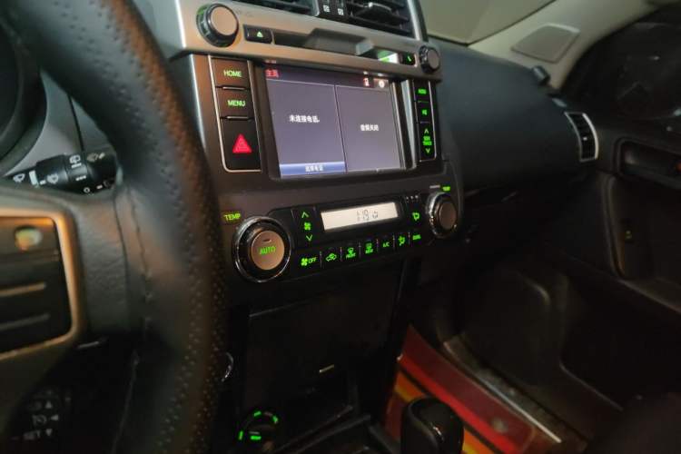 Used Toyota Prado 2016 2.7L Automatic Standard Edition Audio And AC Panel