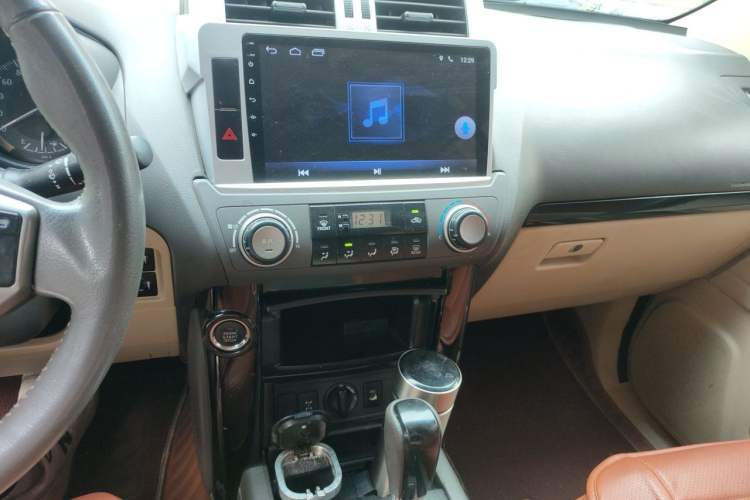 Used Toyota Prado  Audio And AC Panel