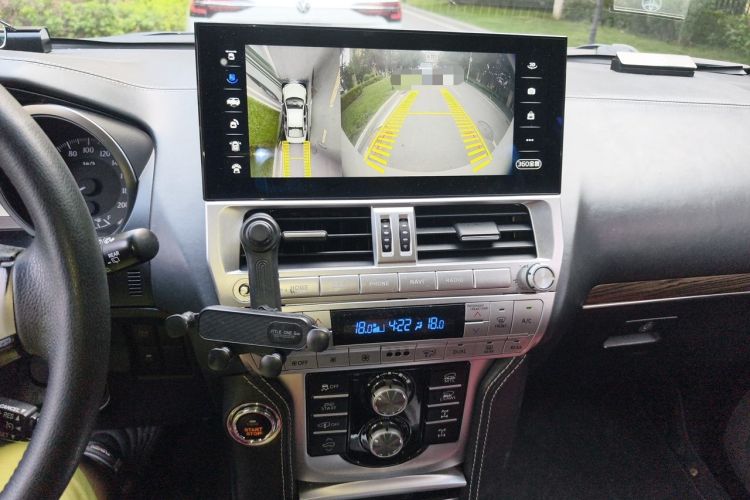 Used Toyota Prado  Audio And AC Panel