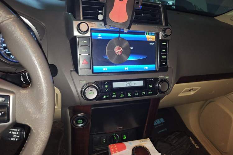 Used Toyota Prado 2016 3.5L Automatic TX-L Audio And AC Panel