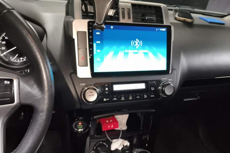 Used Toyota Prado 2016 2.7L Automatic Standard Edition Audio And AC Panel