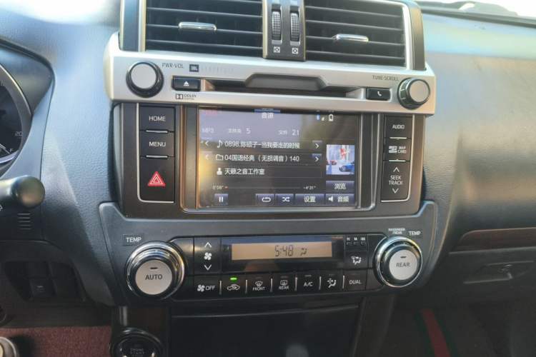 Used Toyota Prado 2016 3.5L Automatic TX-L NAVI Audio And AC Panel