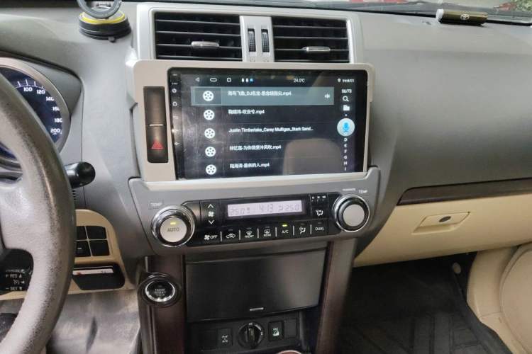 Used Toyota Prado 2016 3.5L Automatic TX-L Audio And AC Panel