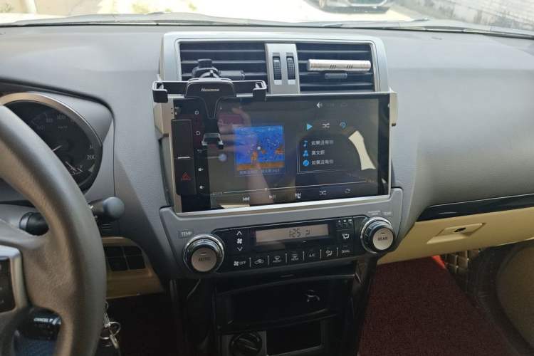 Used Toyota Prado  Audio And AC Panel