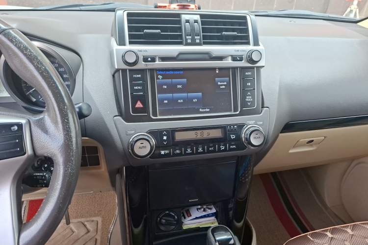 Used Toyota Prado 2016 2700 Middle East Version Audio And AC Panel