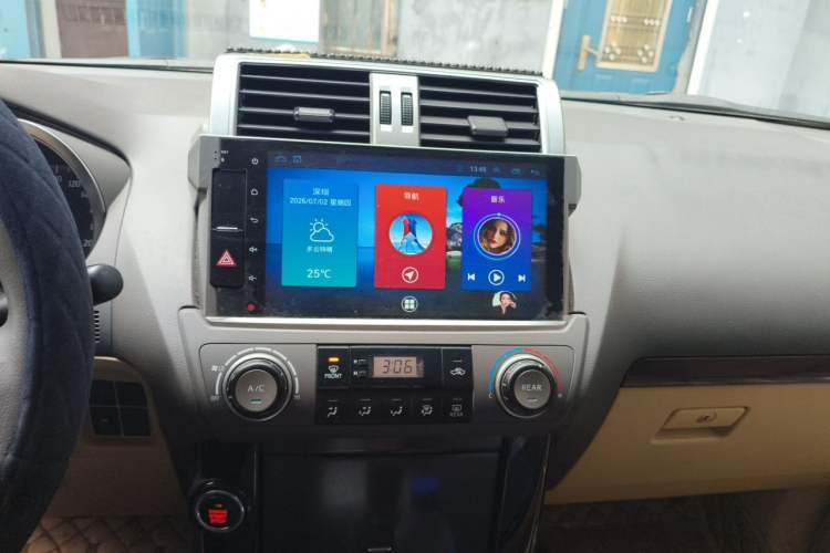 Used Toyota Prado 2016 2700 TX 7-Seater Middle East Version Audio And AC Panel