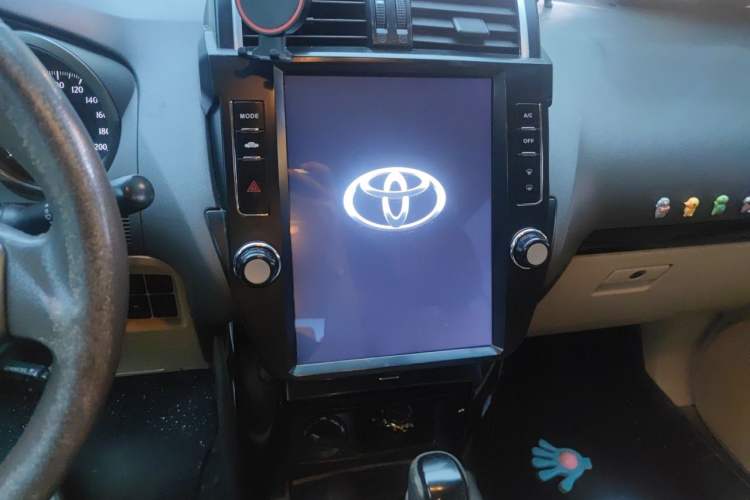 Used Toyota Prado  Audio And AC Panel