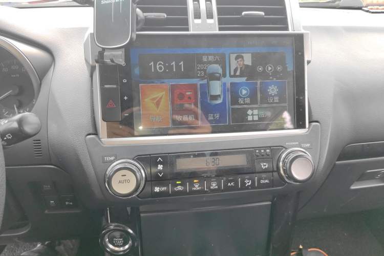 Used Toyota Prado 2016 2.7L Automatic Standard Edition Audio And AC Panel