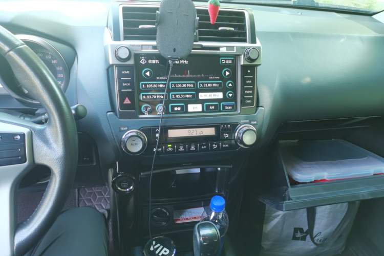 Used Toyota Prado 2016 2.7L Automatic Standard Edition Audio And AC Panel