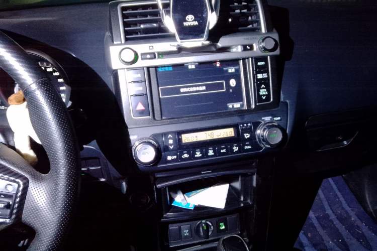 Used Toyota Prado 2016 3.5L Automatic TX-L NAVI Audio And AC Panel