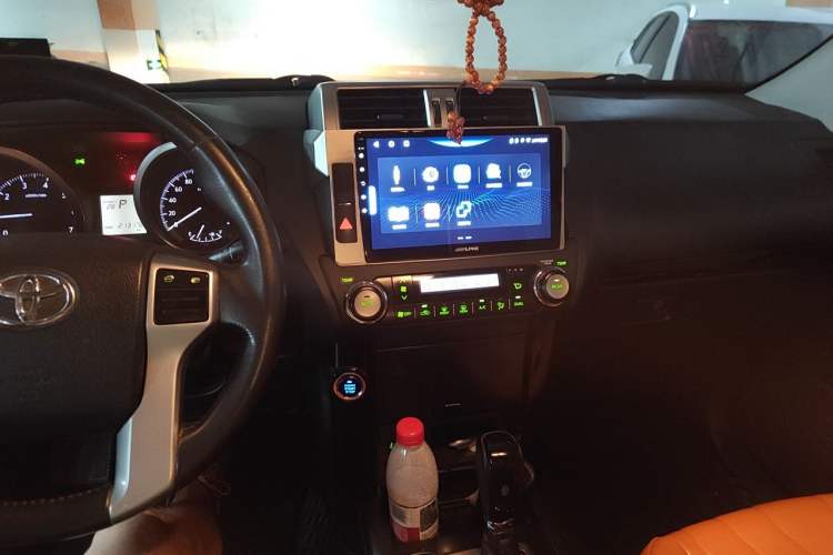 Used Toyota Prado 2016 2.7L Automatic Standard Edition Audio And AC Panel