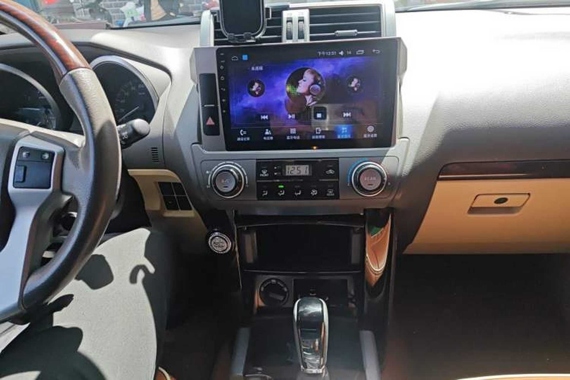 Used Toyota Prado 2016 2700 TX 7-Seater Middle East Version Audio And AC Panel