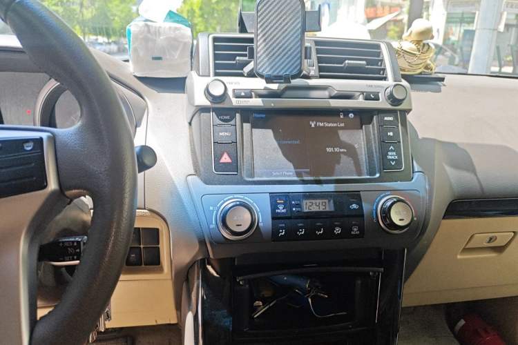 Used Toyota Prado  Audio And AC Panel