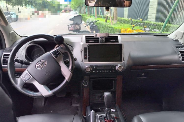 Used Toyota Prado 2016 3.5L Automatic TX-L NAVI Center Console