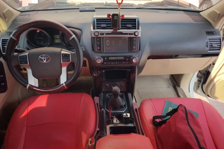 Used Toyota Prado 2016 2.7L Manual Transmission Center Console