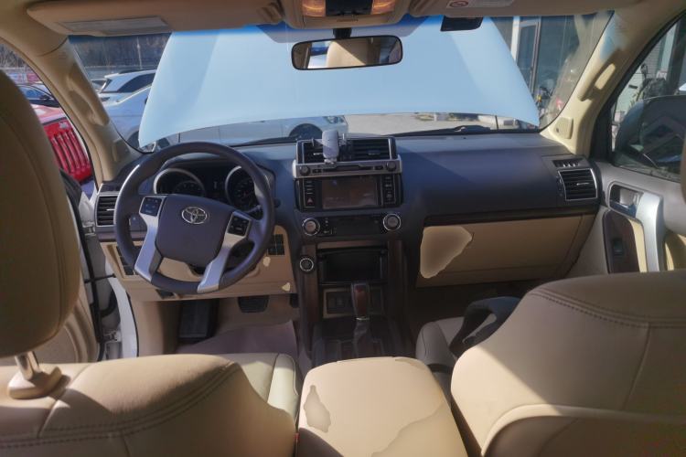 Used Toyota Prado 2016 3.5L Automatic TX-L NAVI Center Console