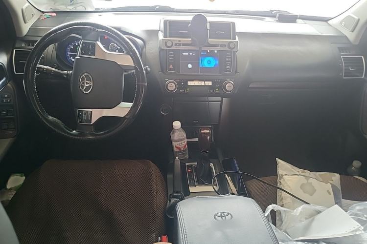 Used Toyota Prado 2016 3.5L Automatic TX-L NAVI Center Console