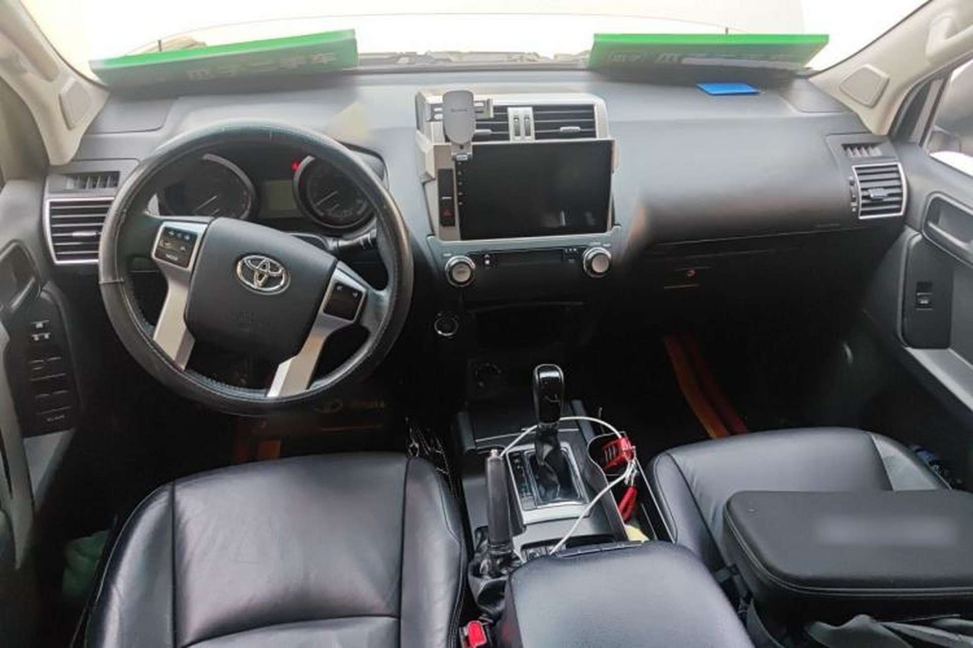 Used Toyota Prado 2016 2.7L Automatic Standard Edition Center Console