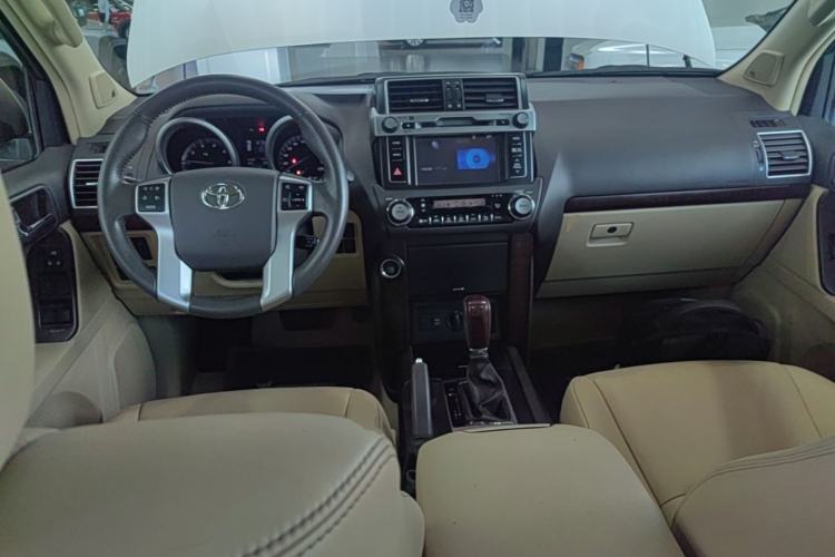 Used Toyota Prado 2016 3.5L Automatic TX-L NAVI Center Console