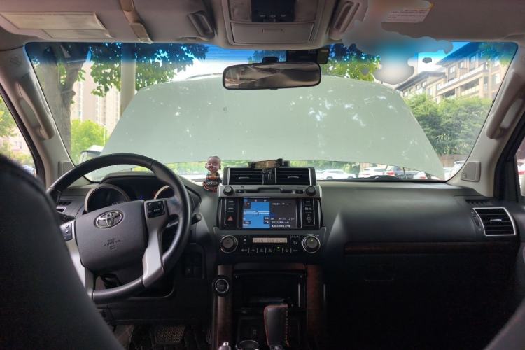 Used Toyota Prado 2016 3.5L Automatic TX-L NAVI Center Console