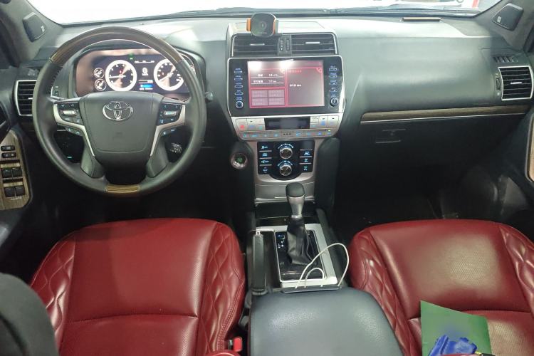 Used Toyota Prado 2016 2.7L Automatic Luxury Edition Center Console