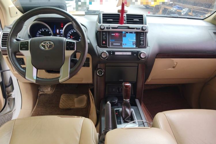 Used Toyota Prado 2016 3.5L Automatic TX-L NAVI Center Console