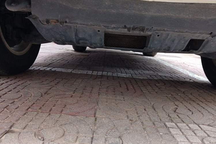 Used Toyota Prado 2016 2700 TX 7-Seater Middle East Version Chassis Front