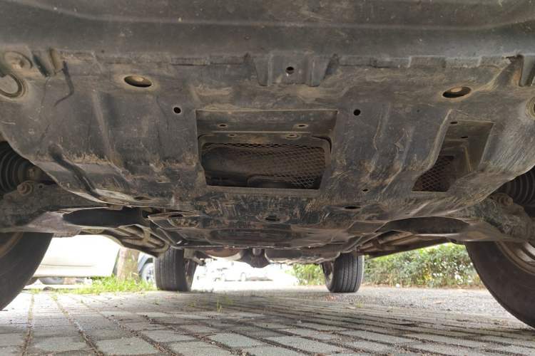 Used Toyota Prado 2016 2700 TX 7-Seater Middle East Version Chassis Front