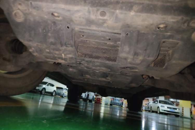 Used Toyota Prado 2016 2700 TX 7-Seater Middle East Version Chassis Front