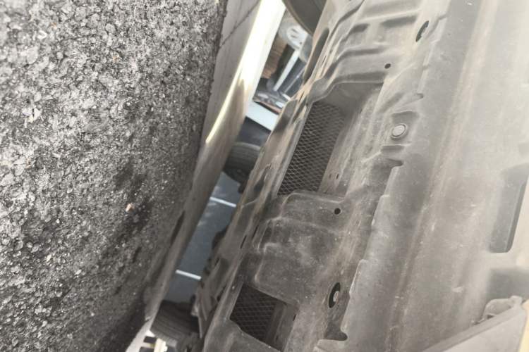 Used Toyota Prado 2016 3.5L Automatic TX-L NAVI Chassis Front