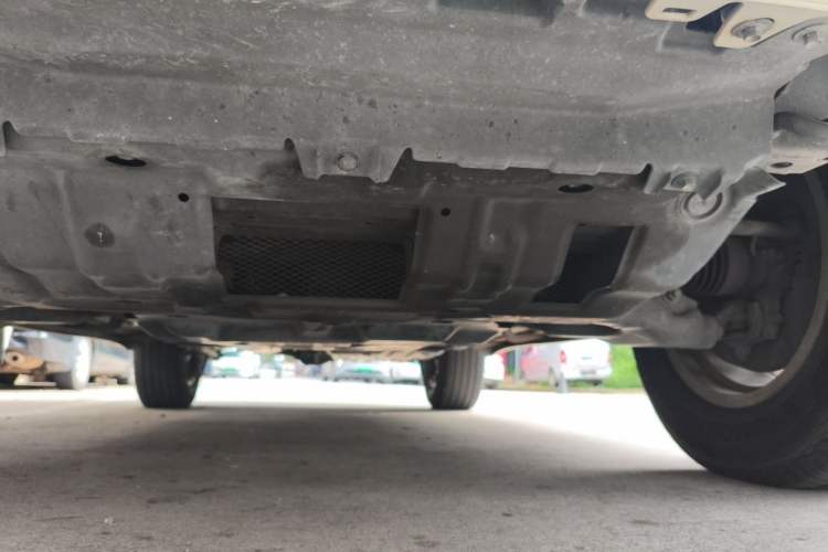 Used Toyota Prado 2016 4.0L 7-Seater Gasoline Middle East Version Chassis Front