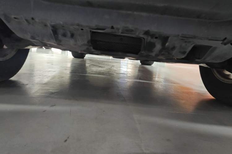 Used Toyota Prado 2016 2700 TX 5-Seater Middle East Version Chassis Front