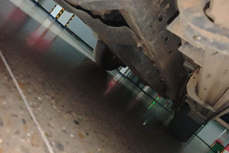 Used Toyota Prado 2016 3.5L Automatic TX-L Chassis Front Left