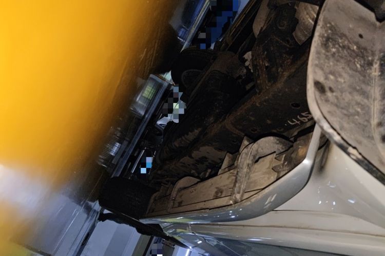 Used Toyota Prado 2016 3.5L Automatic TX-L Chassis Front Left