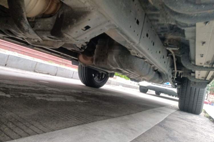 Used Toyota Prado 2016 3.5L Automatic TX-L Chassis Front Left