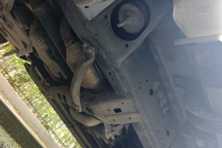 Used Toyota Prado 2016 3.5L Automatic TX-L NAVI Chassis Front Left