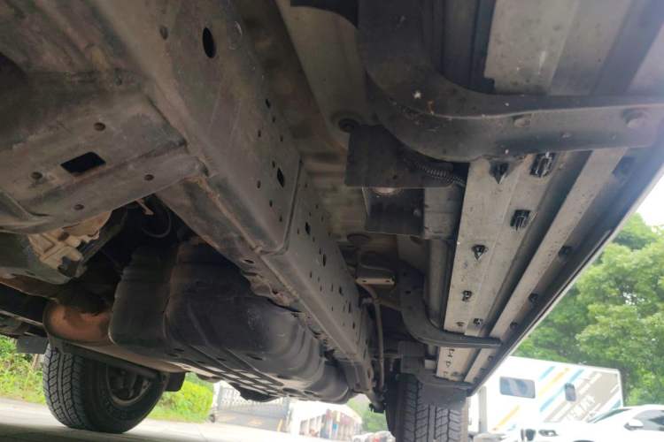 Used Toyota Prado 2016 3.5L Automatic TX-L NAVI Chassis Front Left