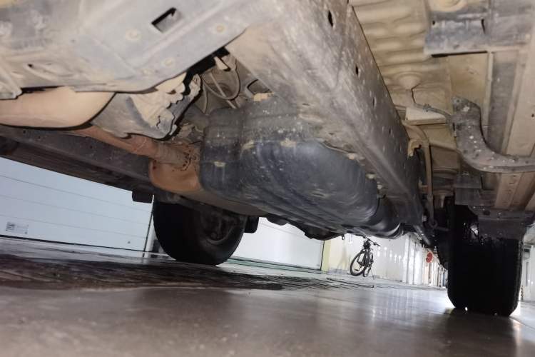 Used Toyota Prado 2016 3.5L Automatic TX-L Chassis Front Left